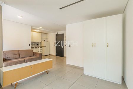 3_photo/94dce4f709.dedba94e78d55b90-ATLAS-0c2a992b-15cd-4607-b3c4-917bad2da96a.jpg de apartamento para alugar com 1 quarto, 43m² em Rebouças, Curitiba