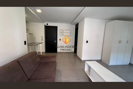 6_photo/94dce4f709.dedba94e78d55b90-ATLAS-2528d4c5-1f2a-4cae-bbb1-97586cf1072b.jpg de apartamento para alugar com 1 quarto, 50m² em Rebouças, Curitiba