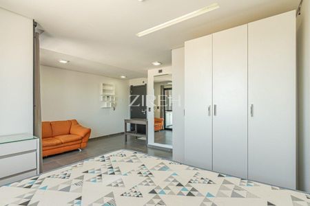 2_photo/94dce4f709.eb1518fd0d4f9e22-ATLAS-15897a06-92a8-4d2d-aa0d-cde052e742c0.jpg de apartamento para alugar com 1 quarto, 36m² em Rebouças, Curitiba