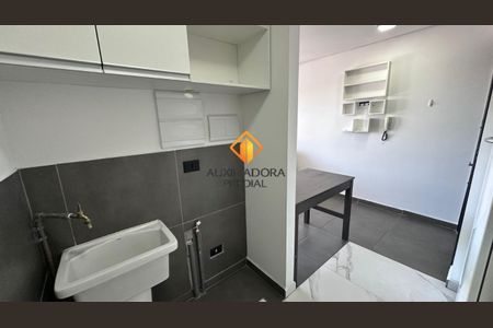 5_photo/94dce4f709.eb1518fd0d4f9e22-ATLAS-62ecbe45-b731-414a-bd41-fc2b31995d2d.jpg de apartamento para alugar com 1 quarto, 42m² em Rebouças, Curitiba