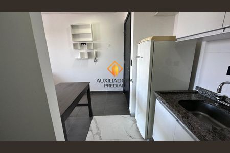 10_photo/94dce4f709.eb1518fd0d4f9e22-ATLAS-aeea9bce-7960-4a00-8123-616c6dbb2306.jpg de apartamento para alugar com 1 quarto, 42m² em Rebouças, Curitiba