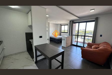 4_photo/94dce4f709.eb1518fd0d4f9e22-ATLAS-e07811fd-d4e8-46b0-93aa-4d2c6093d1a0.jpg de apartamento para alugar com 1 quarto, 42m² em Rebouças, Curitiba