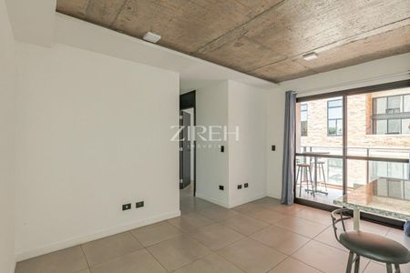 3_photo/94dce4f709.ec82fb202ef6977d-ATLAS-2dc1a0bb-67db-4763-ad25-1def905ce611.jpg de apartamento para alugar com 2 quartos, 43m² em Rebouças, Curitiba