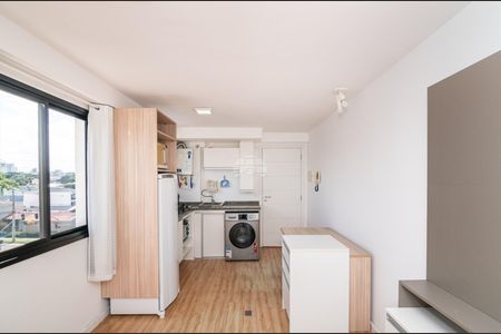 13_photo/94dce4f7a3.2de1e806dac7c3e0-ATLAS-2b3bb676-0ec3-49a2-9277-eb7fd2934e04.jpg de apartamento à venda com 1 quarto, 30m² em Rebouças, Curitiba