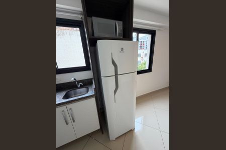 12_photo/94dce4f7a3.7d3c41bc496dffaa-ATLAS-b8c247c6-3e99-4b65-8232-fd1c1356b629.jpg de apartamento para alugar com 1 quarto, 30m² em Rebouças, Curitiba