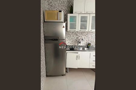 5_photo/94dce4f8bb.93b8fa184532727f-ATLAS-7aa53ace-740d-4d20-8361-dae03824c34c.jpg de casa à venda com 2 quartos, 53m² em Jardim Botânico, Curitiba