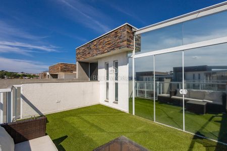 30_photo/94dce4fab9.ceff8192393c33de-ATLAS-8bd3327d-d3f9-4ab2-8e9b-750c50c253ea.jpg de casa à venda com 3 quartos, 200m² em Prado Velho, Curitiba