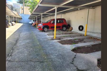 3_photo/94dce4ff3d.91ba3a7a9e41ef0f-ATLAS-9221667f-a5be-4071-b3dc-324d69f34f20.jpg de casa à venda com 3 quartos, 330m² em Jardim Botânico, Curitiba