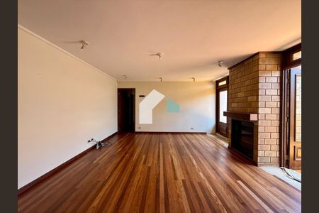 12_photo/94dce4ff8f.1f85094cffd9cdaa-ATLAS-9871ae3f-b501-49ce-b29a-c03ec67bf7f1.jpg de casa à venda com 4 quartos, m² em Jardim Botânico, Curitiba