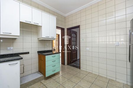 3_photo/94dce4ffa5.5361f30ed3911e6d-ATLAS-29306af2-4a6a-4f04-a075-1bde7fa1f79c.jpg de casa à venda com 4 quartos, 474m² em Jardim Botânico, Curitiba