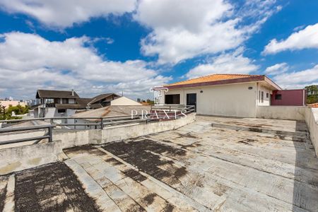 9_photo/94dce4ffa5.5361f30ed3911e6d-ATLAS-442323ed-ded9-47bc-a3bc-b83fa6d718fa.jpg de casa à venda com 4 quartos, 474m² em Jardim Botânico, Curitiba