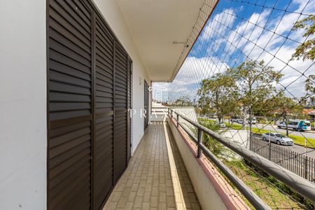 43_photo/94dce4ffa5.5361f30ed3911e6d-ATLAS-cd6726a2-a426-4e21-b16e-6f6649d893e7.jpg de casa à venda com 4 quartos, 474m² em Jardim Botânico, Curitiba