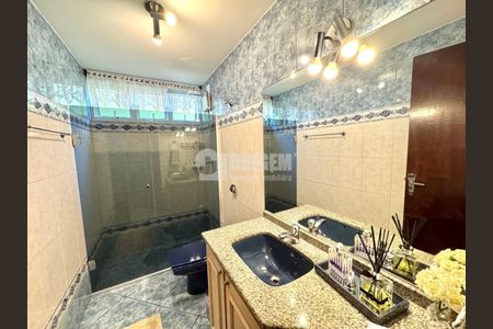 11_photo/94dce4ffe5.68fea5cf95d25830-ATLAS-15dd81e6-e0dd-4d04-850e-2649905e1cd8.jpg de casa para alugar com 6 quartos, 334m² em Jardim Botânico, Curitiba