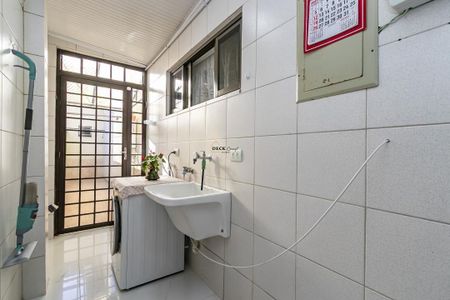 18_photo/94dce50043.6618d879b31b9a75-ATLAS-39000977-3bd2-4c6e-bf4a-7f75abf32b9c.jpg de casa à venda com 3 quartos, 340m² em Jardim Botânico, Curitiba