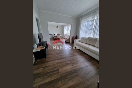 11_photo/94dce50087.c93c42c5a713747d-ATLAS-d036d192-29da-4c93-9e2c-6ea9833fbe02.jpg de casa à venda com 4 quartos, 228m² em Jardim Botânico, Curitiba