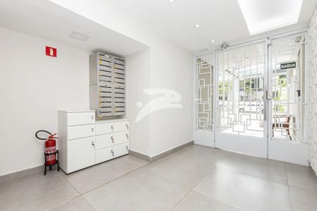 2_photo/94dce50645.fe6584e715b5dc5b-ATLAS-9fb86150-4e50-41e5-8cfa-16694260fc52.jpg de apartamento à venda com 3 quartos, 92m² em Cristo Rei, Curitiba