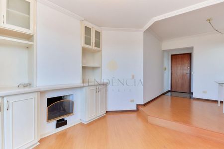 8_photo/94dce50653.5d979c03bb56d8ed-ATLAS-56524f82-802b-4f9e-8df8-af960272ebee.jpg de apartamento para alugar com 2 quartos, 64m² em Cristo Rei, Curitiba