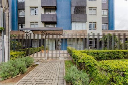 47_photo/94dce50653.6bded3861fb39122-ATLAS-dd14fc4f-a393-4e53-a4f8-d14bd59abcad.jpg de apartamento para alugar com 2 quartos, 64m² em Cristo Rei, Curitiba