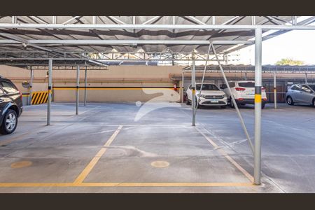 5_photo/94dce5075f.1e6e19084fae7f13-ATLAS-95d2c965-c37e-4ae7-ae2a-b3234c2f9c0e.jpg de apartamento à venda com 2 quartos, 60m² em Cristo Rei, Curitiba