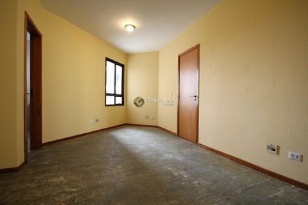 17_photo/94dce50763.db3901617fc05a2e-ATLAS-09dfd15c-3a10-4599-9ae2-0149fa74985d.jpg de apartamento à venda com 3 quartos, 98m² em Cristo Rei, Curitiba