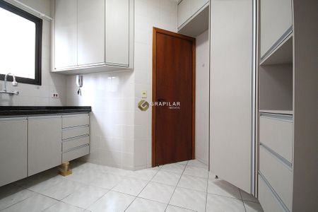 5_photo/94dce50763.db3901617fc05a2e-ATLAS-1f7b464f-e1a0-453d-8f3a-bab21500e424.jpg de apartamento à venda com 3 quartos, 98m² em Cristo Rei, Curitiba