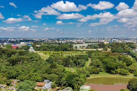 41_photo/94dce50767.d840f4bff4555a35-ATLAS-2a12503c-5927-4e99-b8ed-1057cdb7b93e.jpg de apartamento à venda com 2 quartos, 50m² em Cristo Rei, Curitiba