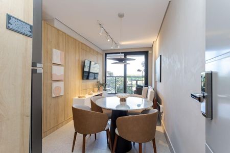 2_photo/94dce50767.d840f4bff4555a35-ATLAS-e078721f-773e-4ee5-8fe8-696fcd94483a.jpg de apartamento à venda com 2 quartos, 50m² em Cristo Rei, Curitiba