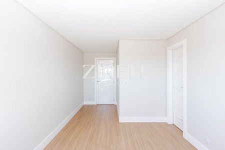 10_photo/94dce507b3.1f6a4a224cfb1078-ATLAS-de7abd33-20e8-49e3-bd0f-32aaf0fa3a32.jpg de apartamento à venda com 3 quartos, 109m² em Cristo Rei, Curitiba