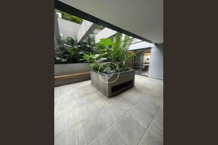 8_photo/94dce507b3.c4a0bdba0b5cdebe-ATLAS-2b8e69c3-e673-4c0a-9a13-c71f683d7143.jpg de apartamento à venda com 3 quartos, 112m² em Cristo Rei, Curitiba