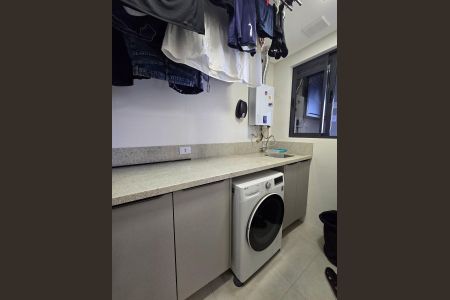 7_photo/94dce507b3.c4a0bdba0b5cdebe-ATLAS-8ef16d78-312f-4f82-837b-38724e47b848.jpg de apartamento para alugar com 3 quartos, 112m² em Cristo Rei, Curitiba