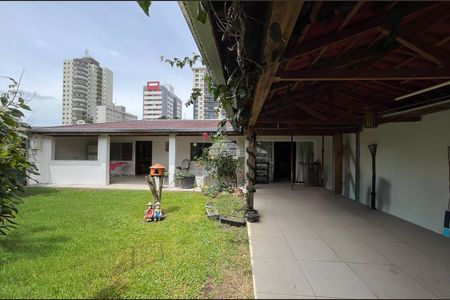 4_photo/94dce507cb.e045217b955201b0-ATLAS-0831be1a-0bc7-42e4-b8d5-d1a2edcbaea9.jpg de casa para alugar com 4 quartos, 211m² em Cristo Rei, Curitiba