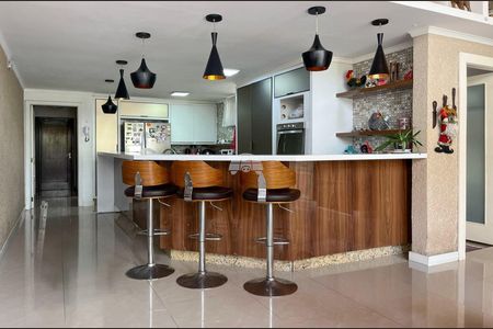 12_photo/94dce507cb.e045217b955201b0-ATLAS-3feb482b-da65-4449-83fb-eae11d2050c5.jpg de casa para alugar com 4 quartos, 211m² em Cristo Rei, Curitiba