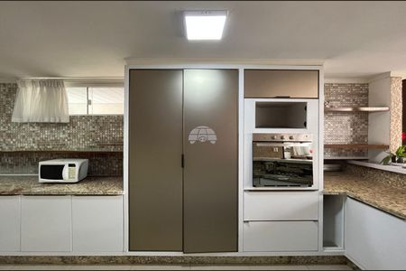 15_photo/94dce507cb.e045217b955201b0-ATLAS-a9f616af-d3a2-4a34-ab24-2d3d4d0b9ce0.jpg de casa para alugar com 4 quartos, 211m² em Cristo Rei, Curitiba