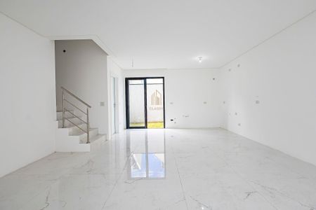 10_photo/94dce5081f.833a42e394c467a8-ATLAS-67250e11-e757-49b5-9eea-edac77d6c631.jpg de casa à venda com 3 quartos, 176m² em Capão da Imbuia, Curitiba