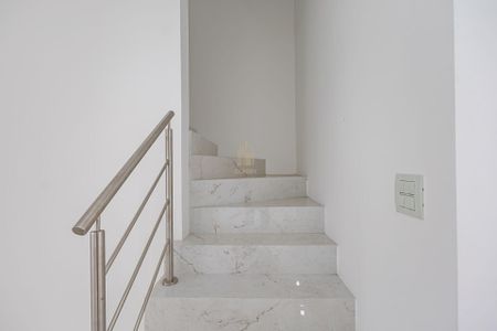 18_photo/94dce5081f.833a42e394c467a8-ATLAS-9ecd62e4-c233-4aad-a97f-4adef31e7ab6.jpg de casa à venda com 3 quartos, 176m² em Capão da Imbuia, Curitiba