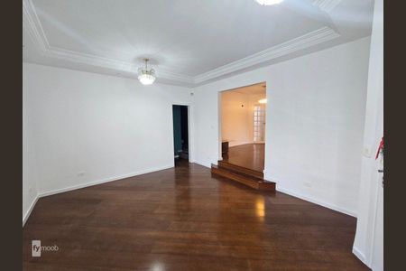 7_photo/94dce5082f.4b1885837c1b9428-ATLAS-c7d7888f-b5ce-4fd7-bbe6-369cf41f5a76.jpg de casa para alugar com 4 quartos, 318m² em Cristo Rei, Curitiba