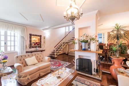 10_photo/94dce508d7.445c0bca81181d7a-ATLAS-c4be11aa-a6f3-4ffe-a2d5-84f674371d2d.jpg de casa à venda com 4 quartos, 330m² em Capão da Imbuia, Curitiba