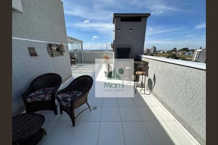 4_photo/94dce508f5.cd042769c9e162a0-ATLAS-6b62b109-dbba-47b7-bcfd-0caf0328d2d2.jpg de apartamento à venda com 3 quartos, 149m² em Capão da Imbuia, Curitiba