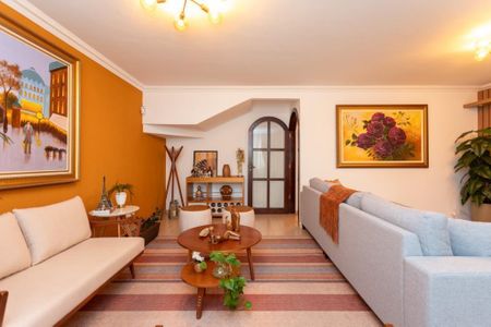 4_photo/94dce50919.c73b78bac5a2f3b6-ATLAS-3ac6df94-5964-4183-ba9f-e9bda165f444.jpg de casa à venda com 3 quartos, 244m² em Capão da Imbuia, Curitiba