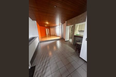 5_photo/94dce5099f.5afd90b9c05d4dec-ATLAS-a017376a-8b3e-4be9-9b5a-fed32a0c6bbe.jpg de casa à venda com 5 quartos, 610m² em Capão da Imbuia, Curitiba