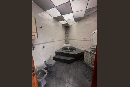 11_photo/94dce5099f.5afd90b9c05d4dec-ATLAS-b1267dd0-583e-4e8e-9eca-59f378966e97.jpg de casa à venda com 5 quartos, 610m² em Capão da Imbuia, Curitiba