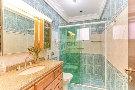 9_photo/94dce50a57.e3da74daae84817a-ATLAS-07c9ae70-ee28-41d4-bdb4-96a43b7a610a.jpg de casa à venda com 3 quartos, 474m² em Capão da Imbuia, Curitiba