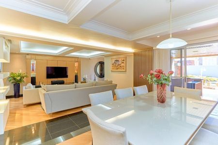 11_photo/94dce50a57.e3da74daae84817a-ATLAS-2b55e899-e803-43c9-a74a-b456ca0c8bad.jpg de casa à venda com 4 quartos, 300m² em Capão da Imbuia, Curitiba