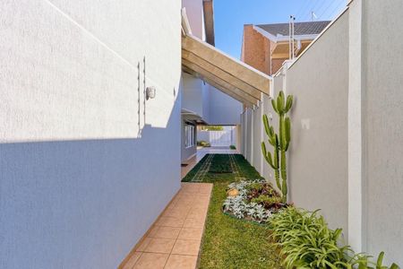 12_photo/94dce50a57.e3da74daae84817a-ATLAS-2bd8d50c-b331-487d-8d63-a64529ab35f2.jpg de casa à venda com 4 quartos, 300m² em Capão da Imbuia, Curitiba