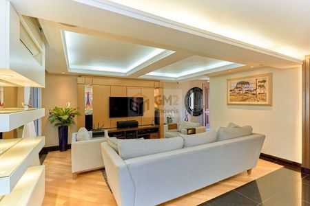 10_photo/94dce50a57.e3da74daae84817a-ATLAS-daeca352-e283-46c2-aa8d-1bbafb01a4cf.jpg de casa à venda com 3 quartos, 474m² em Capão da Imbuia, Curitiba