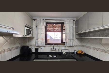 4_photo/94dce50a6f.c06c3c5dbfc3661b-ATLAS-21b1f601-75b1-4f85-a914-6daa00faa111.jpg de casa à venda com 0 quarto, 117m² em Capão da Imbuia, Curitiba