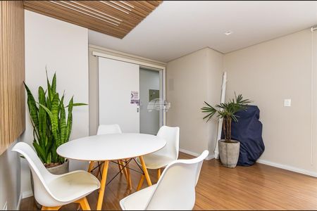 4_photo/94dce50a99.e2bdfde6638ed95a-ATLAS-e8a15437-c4bd-4177-95b3-c35e75ed267a.jpg de apartamento à venda com 2 quartos, 47m² em Capão da Imbuia, Curitiba