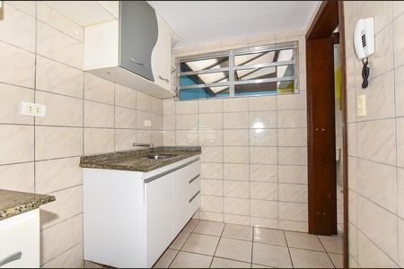 4_photo/94dce50e0b.6d966f5fb5582f4e-ATLAS-2bf20965-609e-4c90-ba97-16ab41a6e7df.jpg de casa à venda com 2 quartos, 81m² em Cajuru, Curitiba