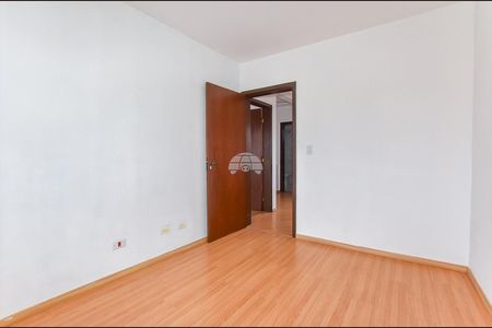 5_photo/94dce50e0b.6d966f5fb5582f4e-ATLAS-a3af319f-762a-4754-a2fc-0a7b282409e6.jpg de casa à venda com 2 quartos, 81m² em Cajuru, Curitiba