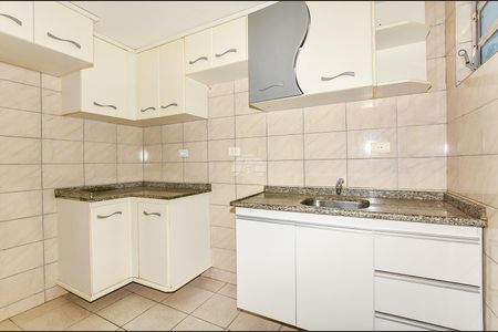 8_photo/94dce50e0b.6d966f5fb5582f4e-ATLAS-eab1adb4-dc5c-4d89-acfe-5a10bd1c483a.jpg de casa à venda com 2 quartos, 81m² em Cajuru, Curitiba